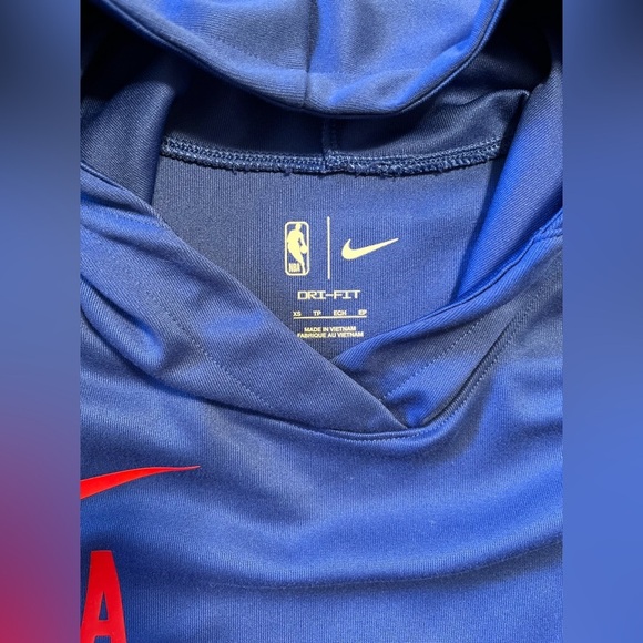 Nike LA Clippers 2024 Performance Spotlight On-Court Practice Hoodie Sz XS Blue - Picture 3 of 6